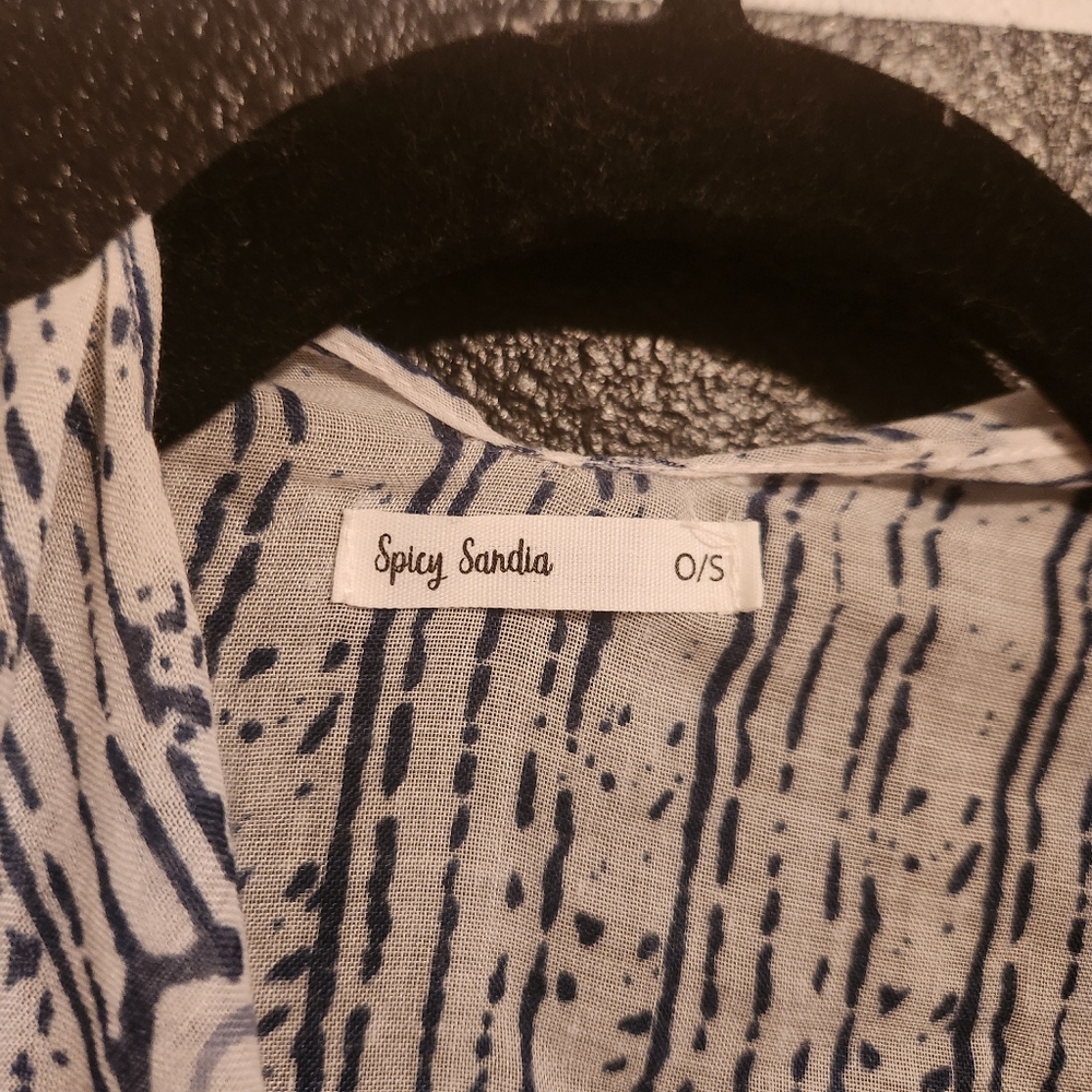 Spicy Sandia Blue White Pink Patterned Kimono One Size - Picture 3 of 6
